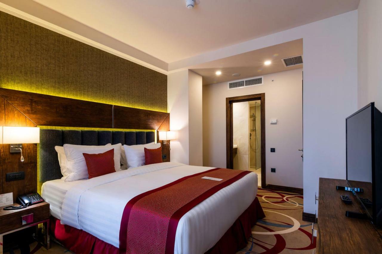 Ramada Hotel & Suites By Wyndham Yerevan Luaran gambar