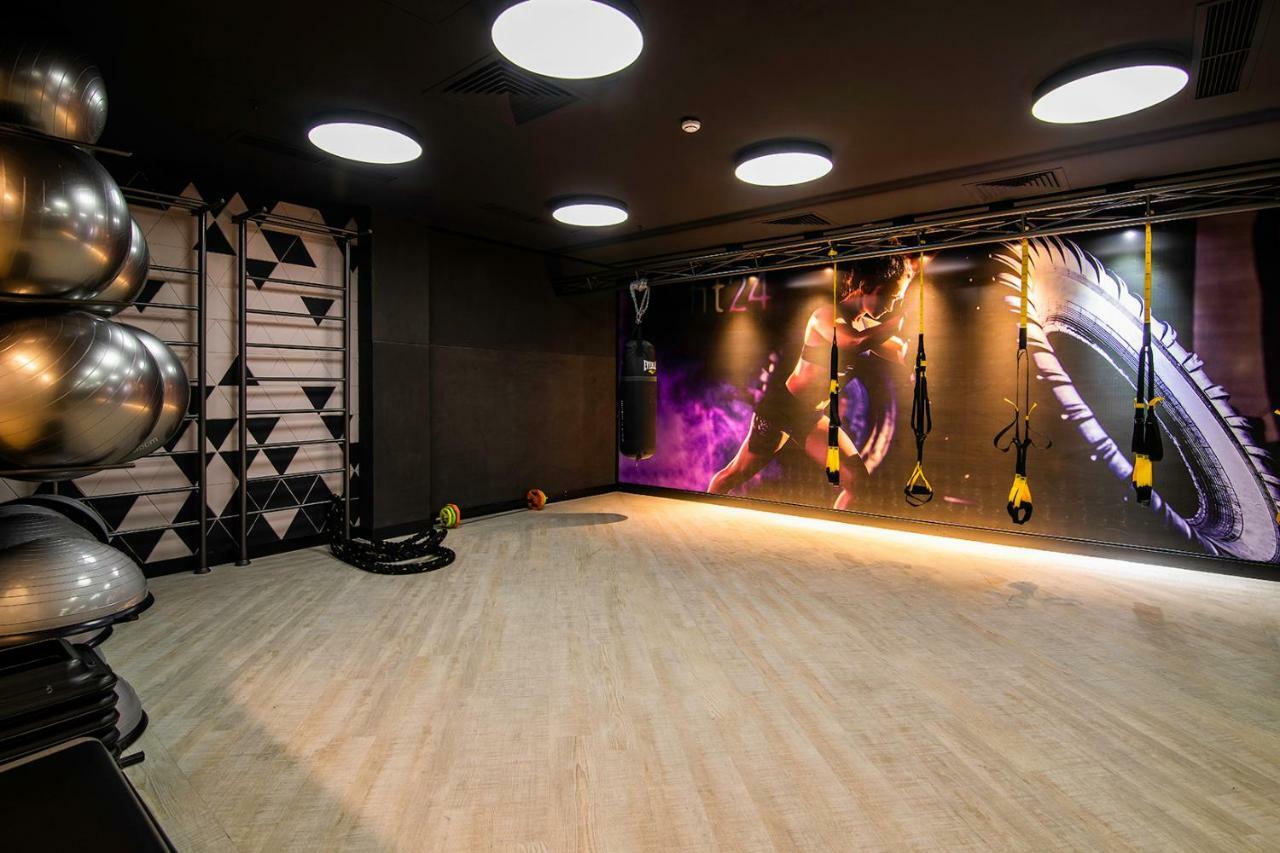 Ramada Hotel & Suites By Wyndham Yerevan Luaran gambar
